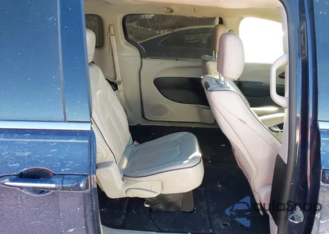 2017 Chrysler Pacifica Limited z USA, uszkodzony, nr VIN 2C4RC1GG8HR635556